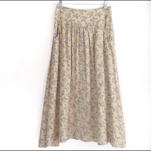 1970s Vintage Floral Prairie Midi skirt, XS